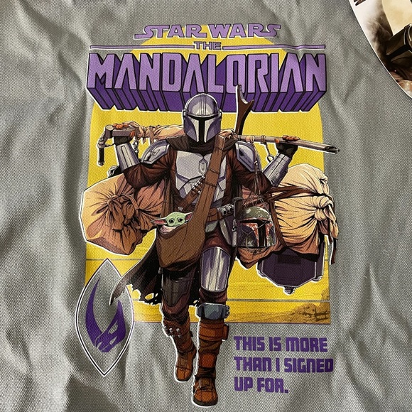 Star Wars The Mandalorian Bag, Socks And Enamel Keychain - Picture 4 of 11
